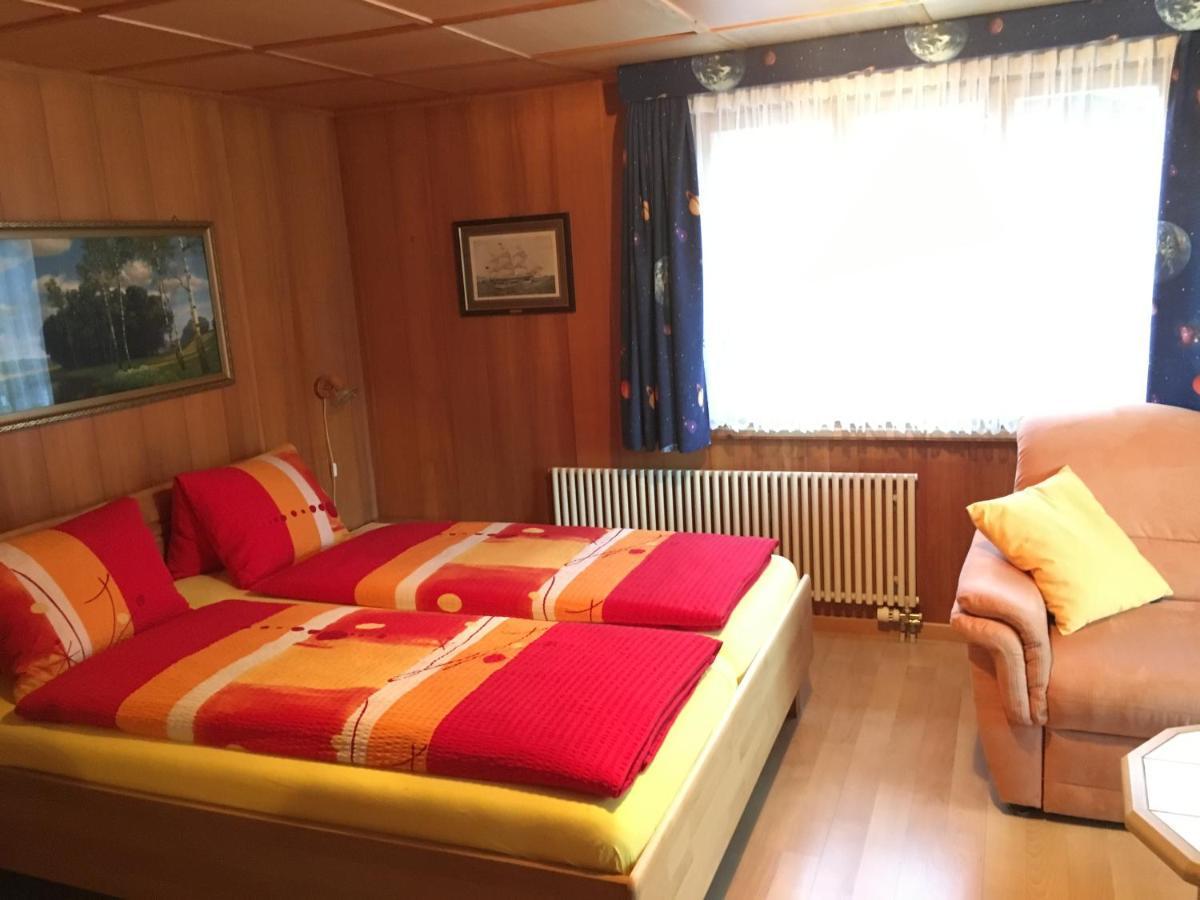 Hotel Haus Muehlebach Ernen Buitenkant foto