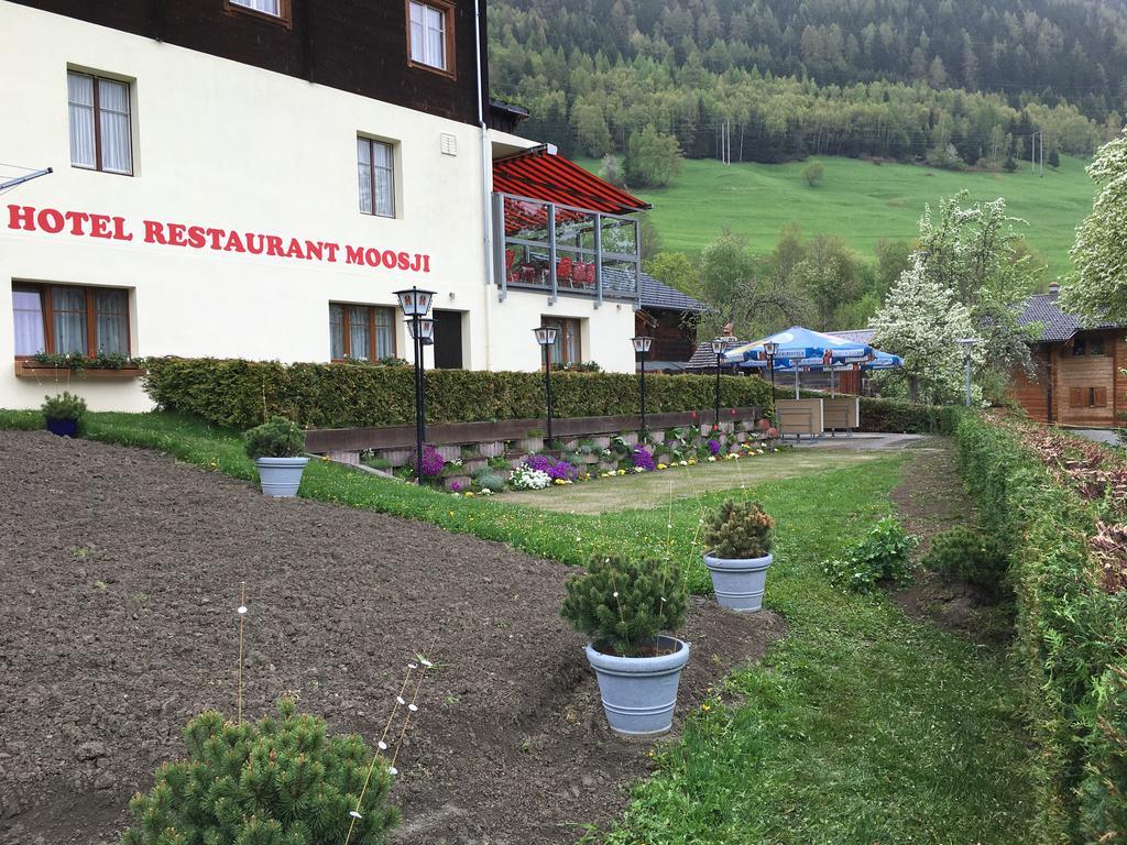 Hotel Haus Muehlebach Ernen Buitenkant foto