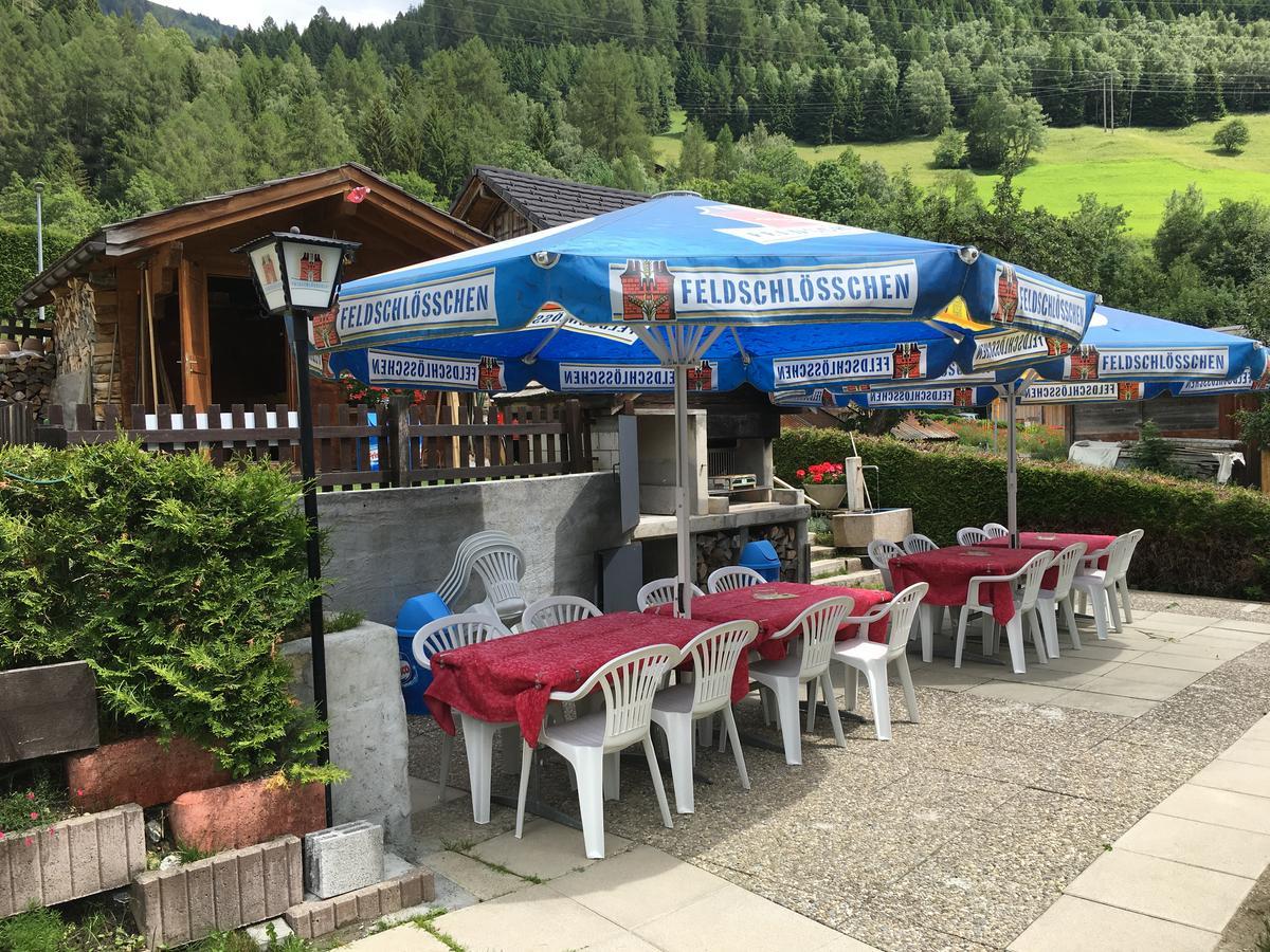 Hotel Haus Muehlebach Ernen Buitenkant foto