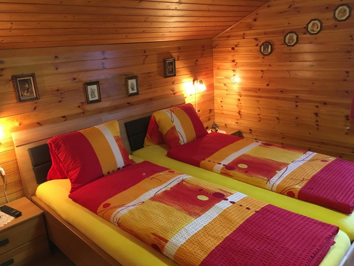 Hotel Haus Muehlebach Ernen Buitenkant foto